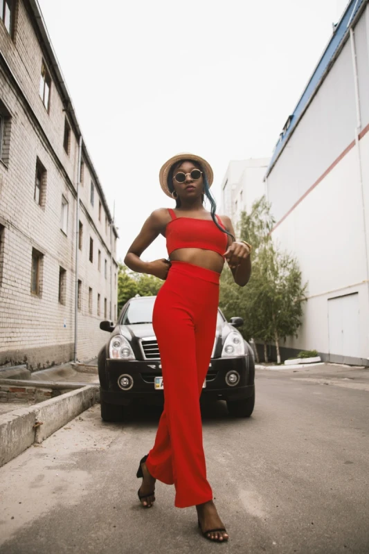 Kırmızı Crop Pantolon Takım
