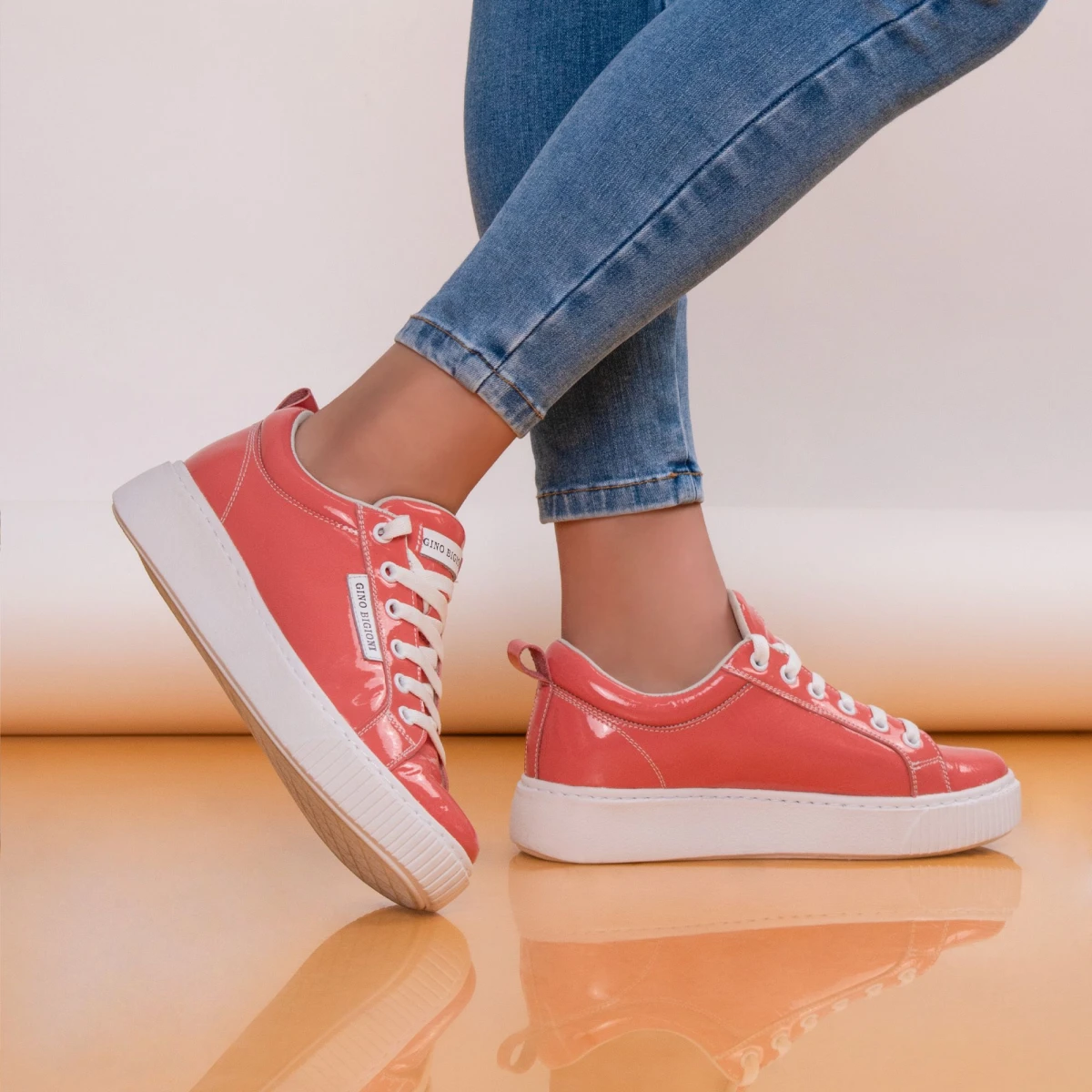 Sunset Lak Sneaker 2
