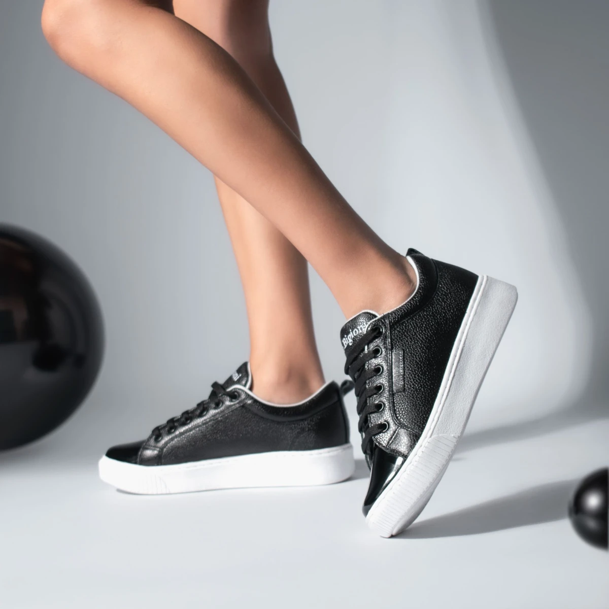 Urban Noir Sneaker Urban Noir Sneaker