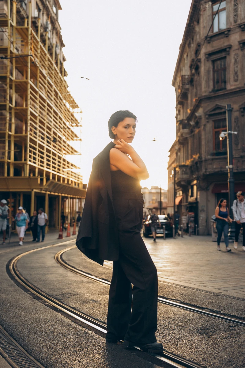 Urban Elegance Askılı Üst Urban Elegance Askılı Üst 2